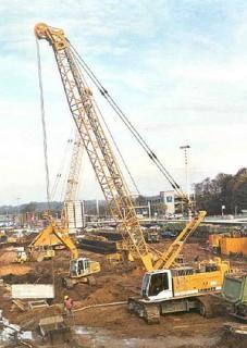 liebherr 履带式起重机 - 桁架吊臂-规格和手册